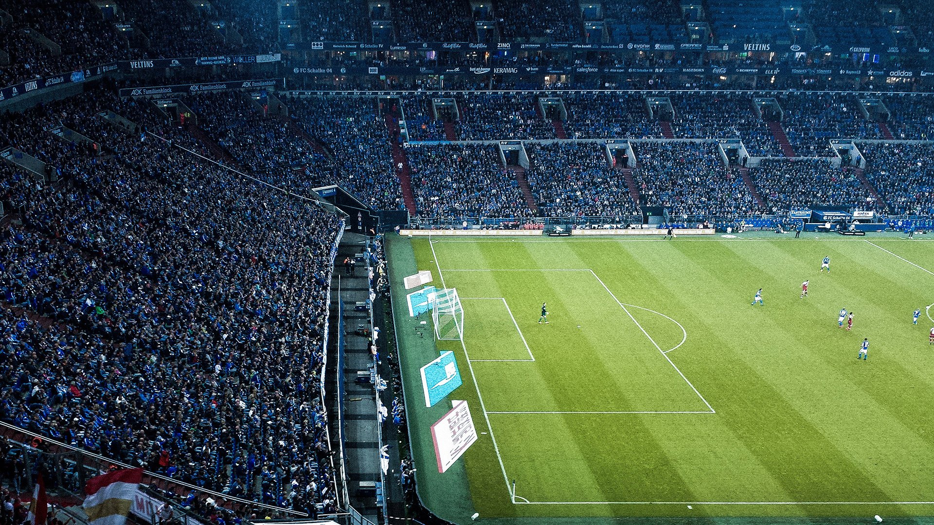 联赛黑马：那些让人意料之外的球队晋级路，哪些球队晋级12强